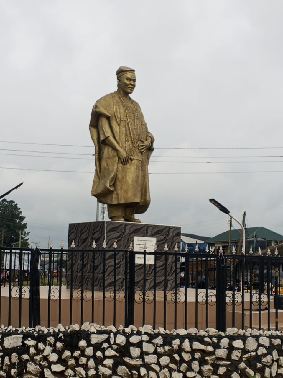 Okeyinbo Saka Roundabout 🏛️ | Honoring Pa Simeon Adeyemi Ashiru 1904-1996